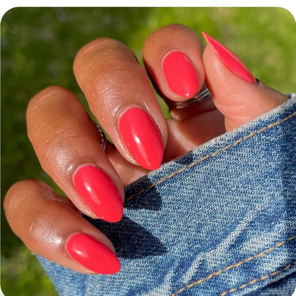 Olive & June ‘Field Day’ Watermelon Polish NEW Nails - Picture 3 of 4